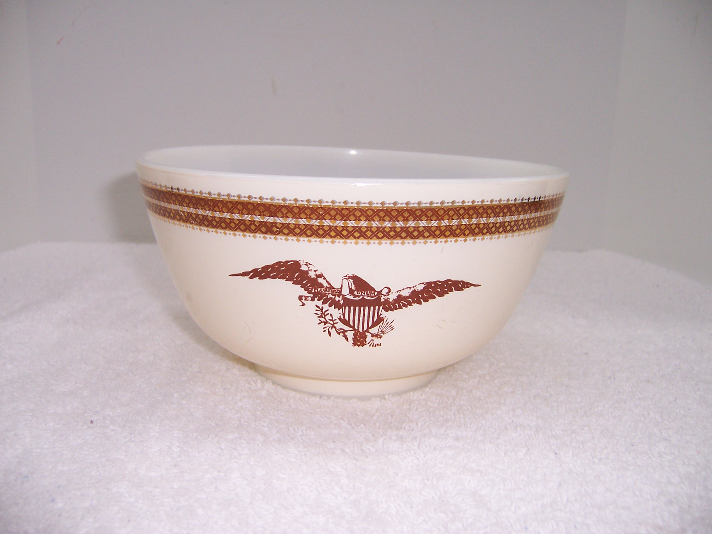 Triple A Resale Pyrex Federal Eagle Mixing Bowl