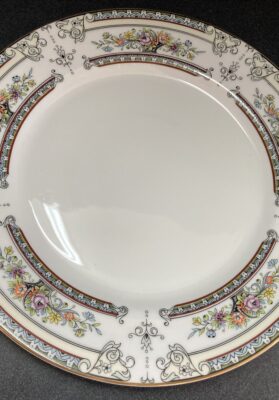 Mikasa Cambridge Dinner Plate